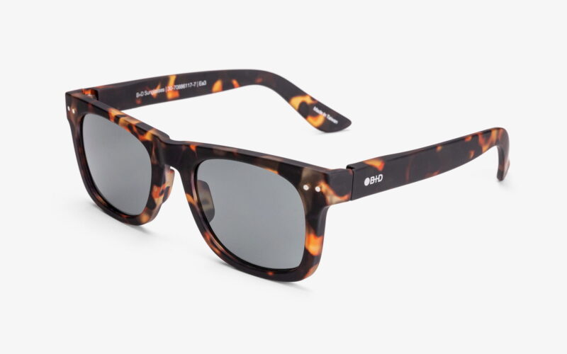 Alternative view of Square XL